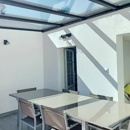 House A Maison F3 Avec Cour